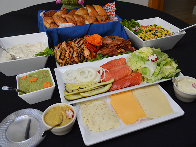 "Build Your Own" Chicken Breast Sandwich Buffet