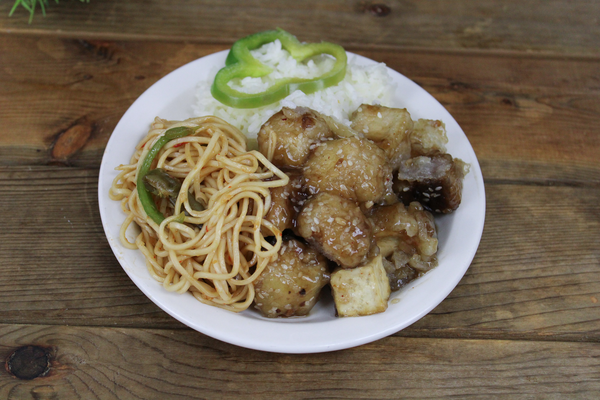 Sweet and Spicy Sriracha Tofu Buffet