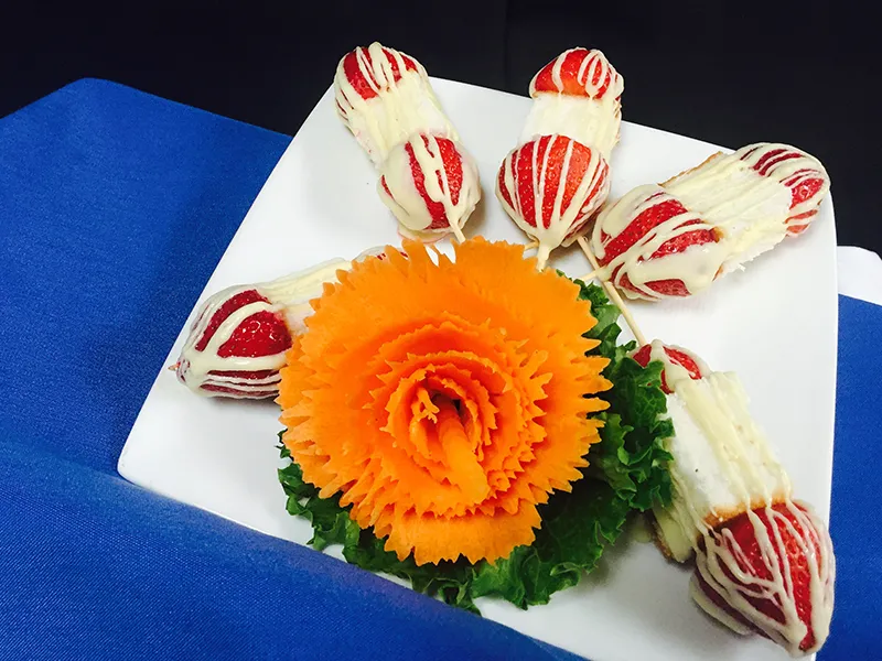 White Chocolate Drizzled Fresh Strawberry Shortcake Kabobs